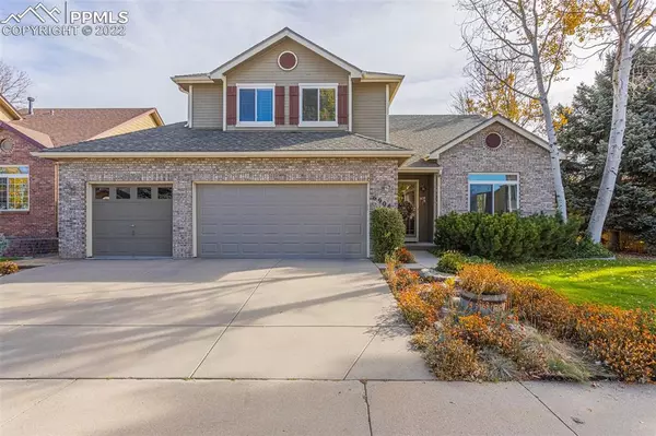 6904 Gladiola ST, Arvada, CO 80004