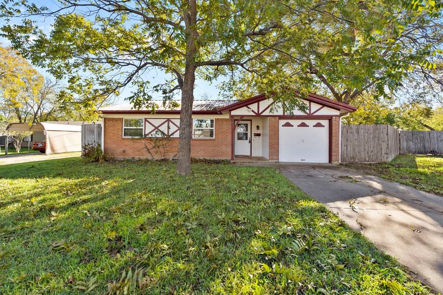 509 W Trammell Avenue, Everman, TX 76140