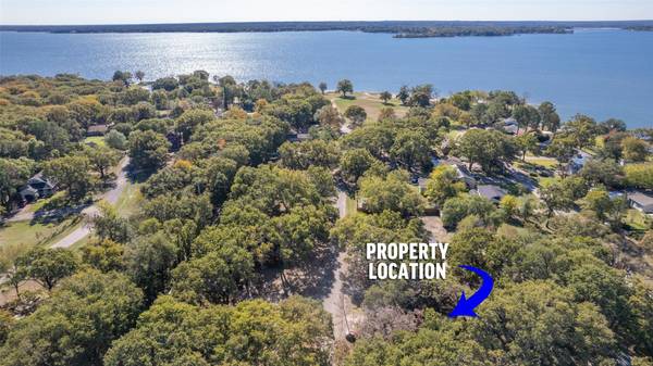 1505 Grove Drive, West Tawakoni, TX 75474