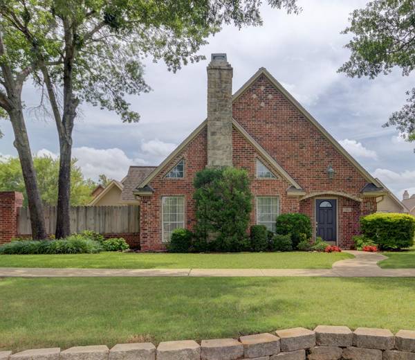 714 Post Oak Road, Fairfield, TX 75840