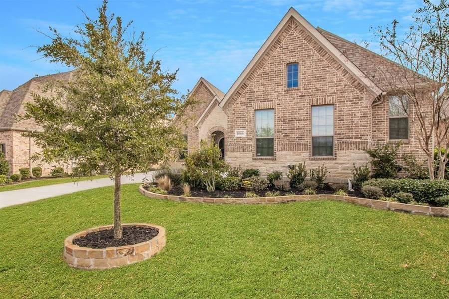 1066 WOODFORD Drive, Keller, TX 76248