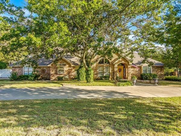 2003 Woodland Hills Lane, Weatherford, TX 76087