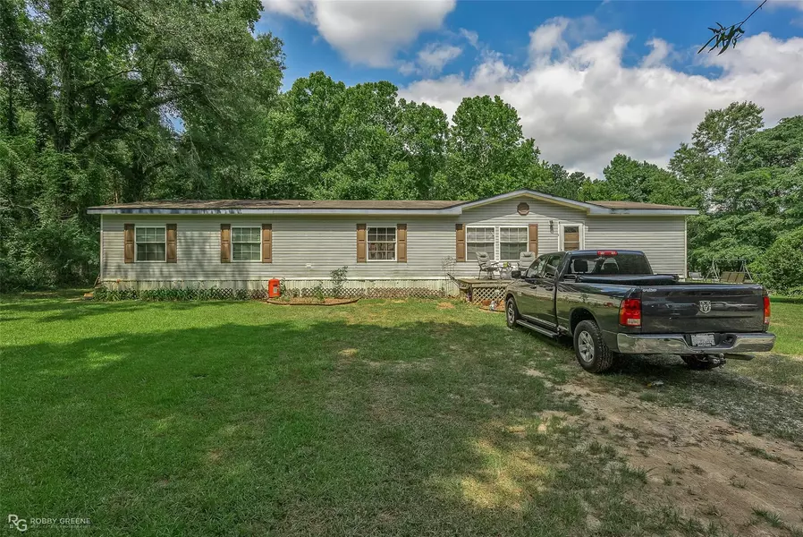 138 Young Road, Elm Grove, LA 71051