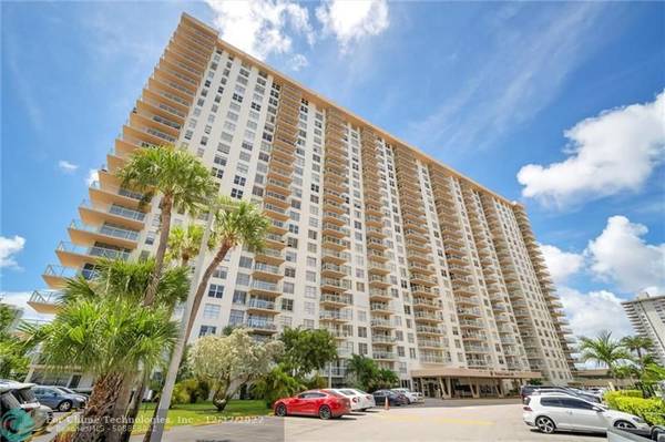 Sunny Isles Beach, FL 33160,230 174th St  #1203