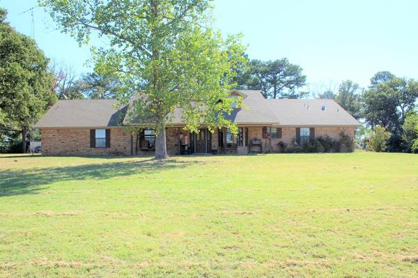 873 County Road 4620, Winnsboro, TX 75494