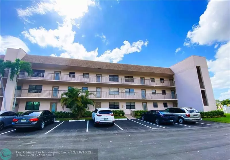 Sunrise, FL 33322,10466 Sunrise Lakes Blvd  #211