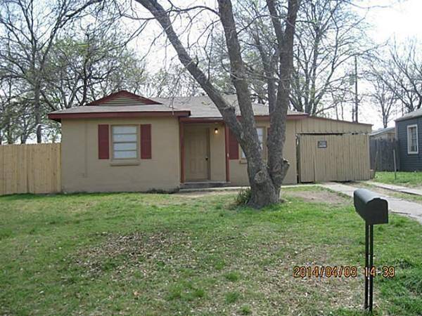 559 Joy Drive, White Settlement, TX 76108