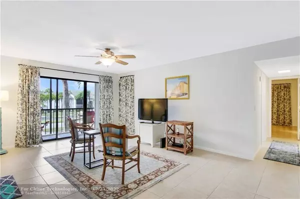 1104 W Green Pine Blvd  #A2, West Palm Beach, FL 33409