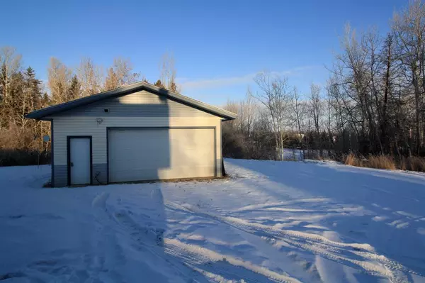 Fort Vermilion, AB T0H1N0,4702 46 AVE