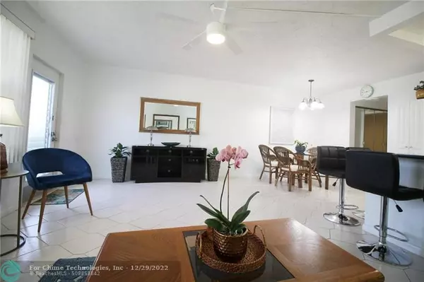 Deerfield Beach, FL 33442,79 Farnham D  #79