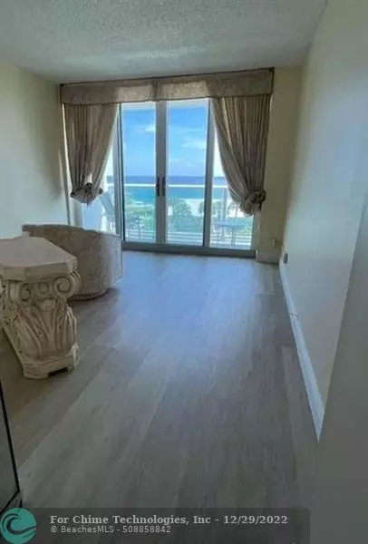 Deerfield Beach, FL 33441,333 NE 21st Ave  #616