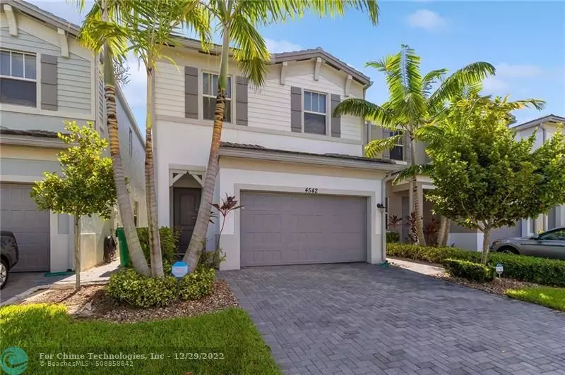 4542 NW 48th Ter, Tamarac, FL 33319