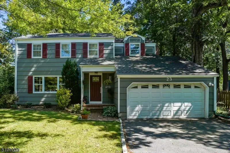 23 Columbia Dr, Bernardsville Boro, NJ 07924