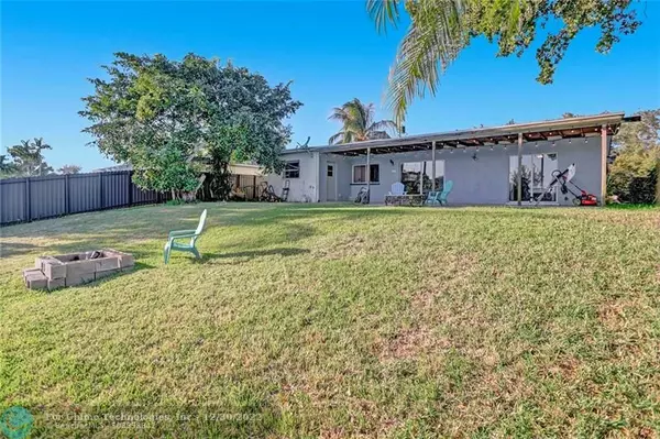 Davie, FL 33314,5530 SW 54th St