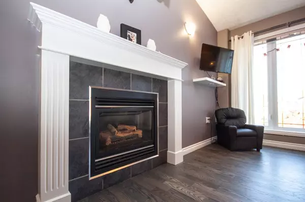 Grande Prairie, AB T8V 8K8,10721 125 AVE