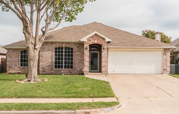 4482 Savage Station Drive, Grand Prairie, TX 75052