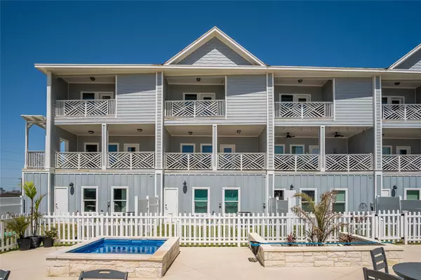 3201 S 11th Street #A6,  Port Aransas,  TX 78373