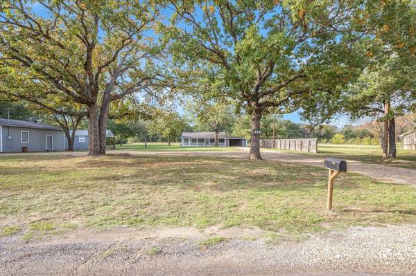 449 Cherry Creek Lane, Canton, TX 75103