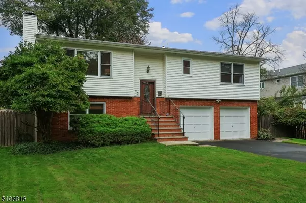 47 Ashworth Ct, Fanwood Boro, NJ 07023