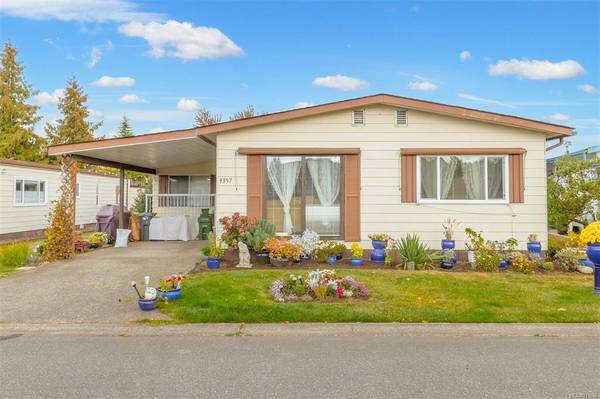 Sidney, BC V8L 4K8,9357 Village Way