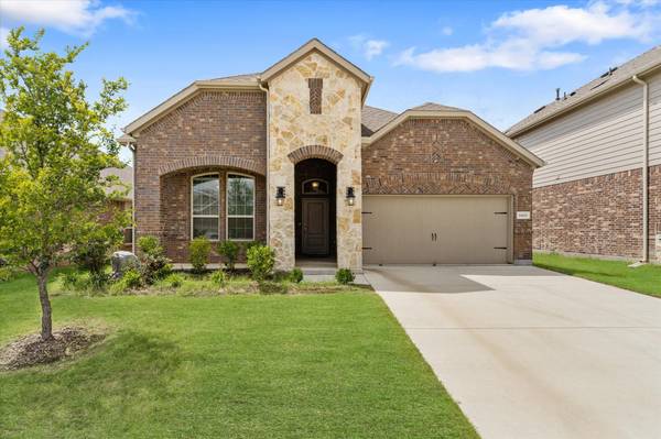 11401 Blaze Street, Aubrey, TX 76227