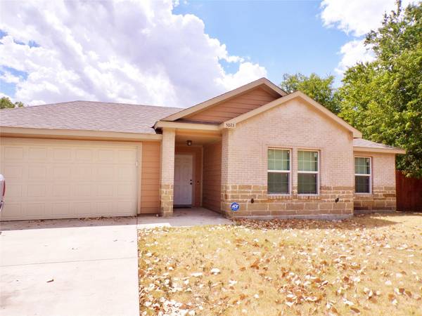 5023 Garden Drive, Hutchins, TX 75172