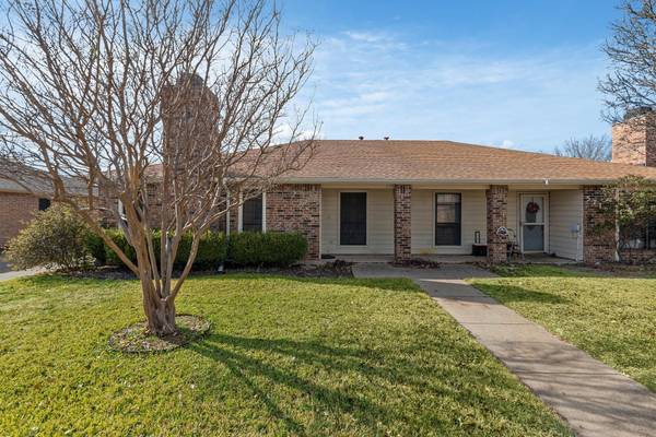 5717 Westchase Drive, North Richland Hills, TX 76180