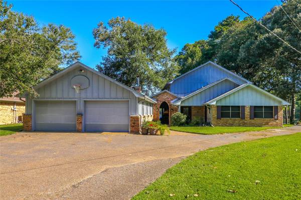 16875 Cardinal Lane, Troup, TX 75789