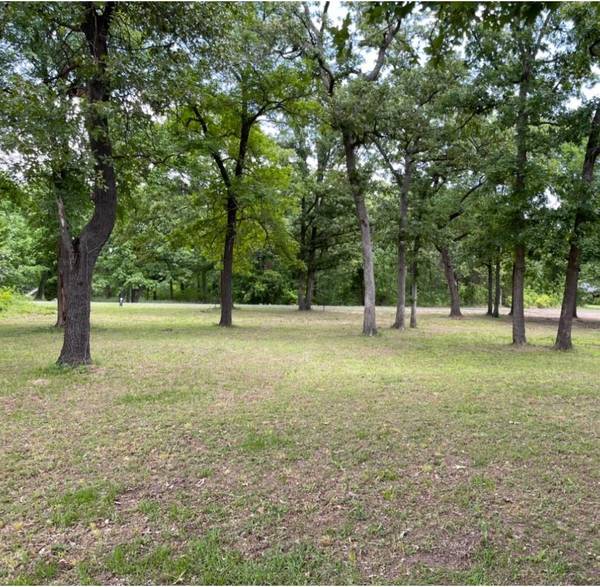 500 Point La Vista, Malakoff, TX 75148