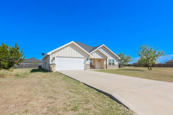 215 Big Foot Trail, Abilene, TX 79602