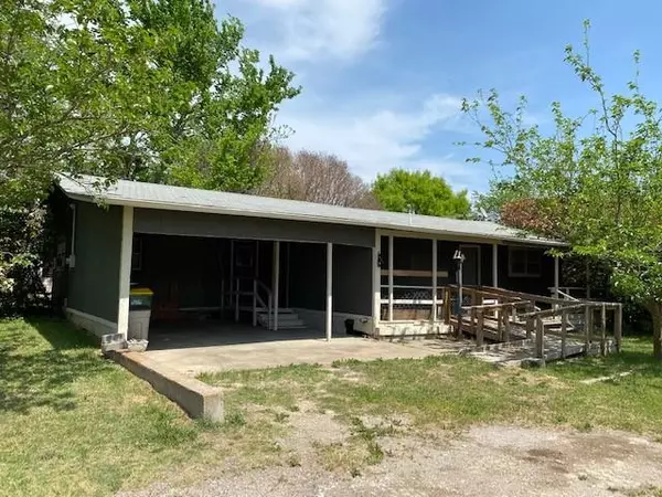 308 N Third, Godley, TX 76044