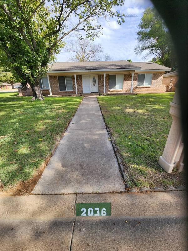 2036 Hurstview Drive, Hurst, TX 76054