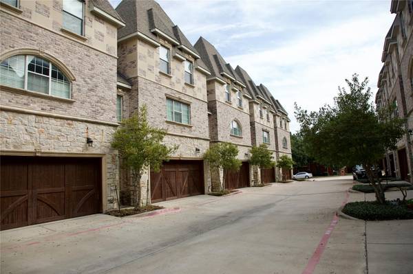 2700 Club Ridge Drive #30, Lewisville, TX 75067