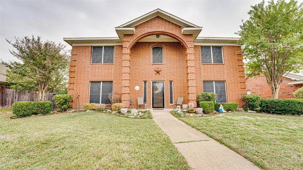 2118 Randi Road, Rowlett, TX 75088