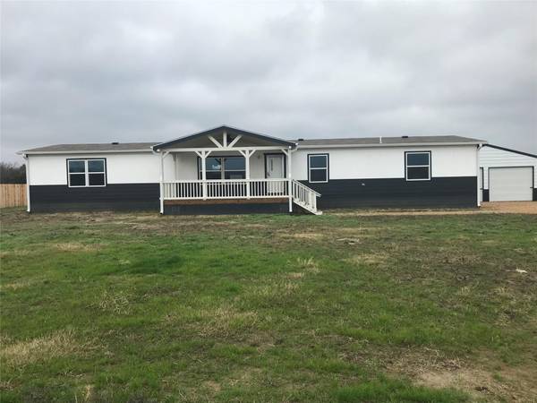 3243 COUNTY RD 1074, Celeste, TX 75423