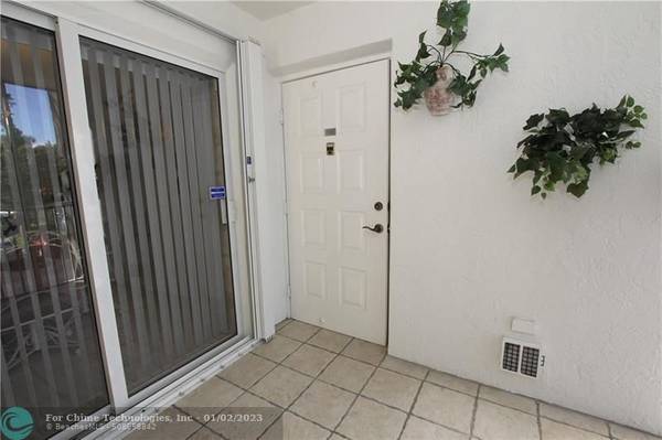 7747 Granville Dr  #212, Tamarac, FL 33321