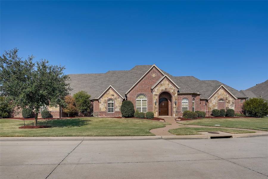 3399 Hunter Glen Drive, Mansfield, TX 76063