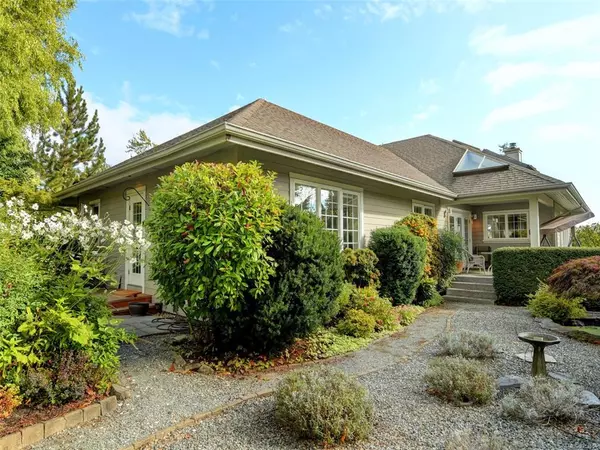 North Saanich, BC V8L 5P1,870 Towner Park Rd