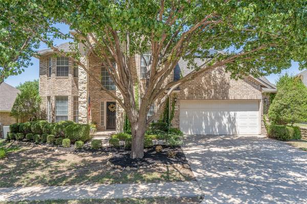 10513 Grayhawk Lane, Fort Worth, TX 76244