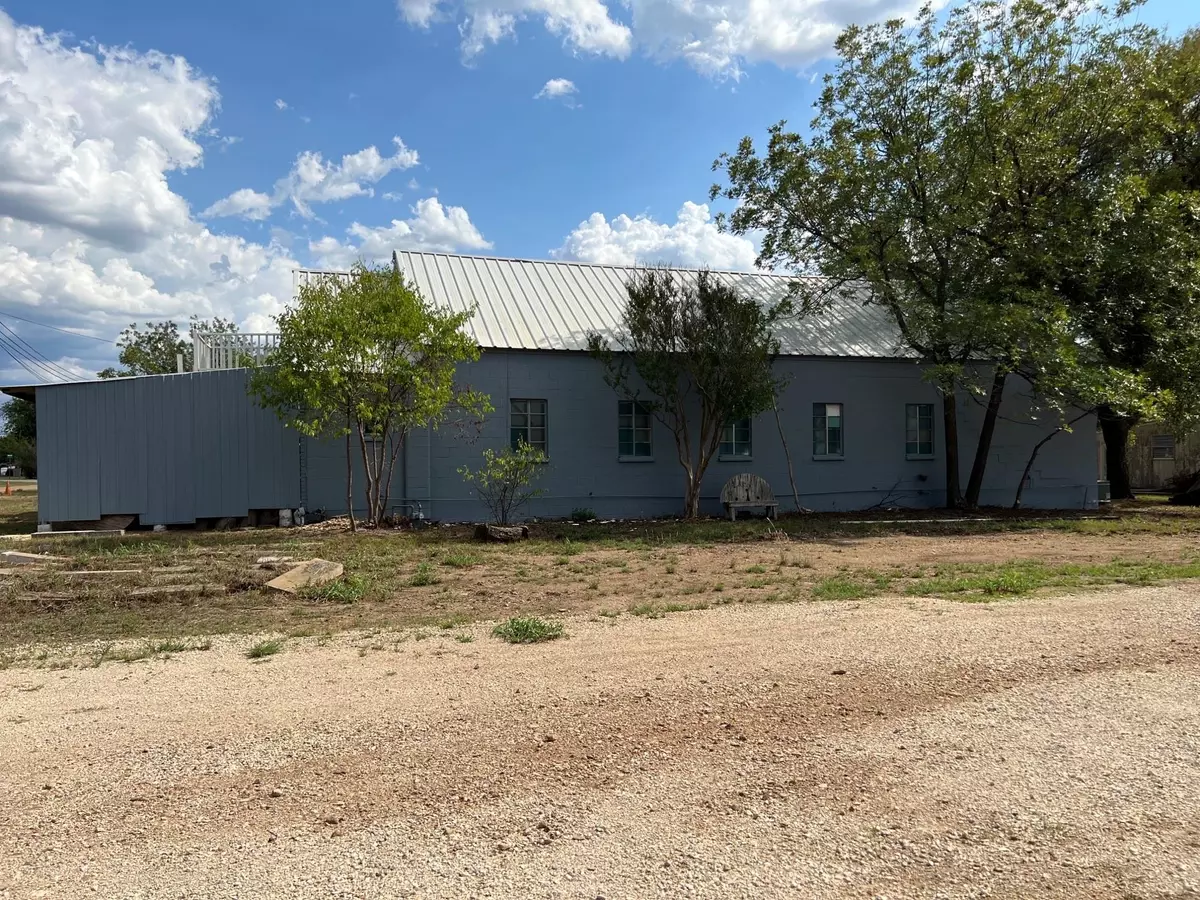 Moran, TX 76464,240 Weber Street