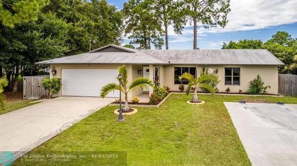 379 SE Husted Ter, Port Saint Lucie, FL 34983