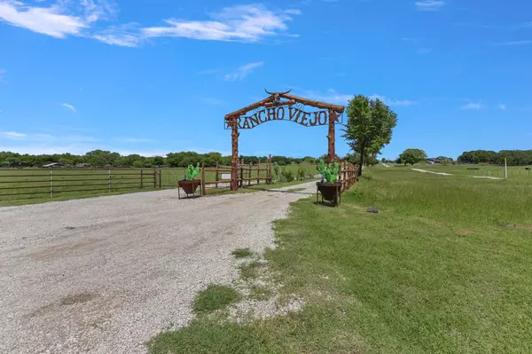 Springtown, TX 76082,500 Rhoades Lane