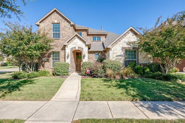 6801 Oriole Lane, North Richland Hills, TX 76182