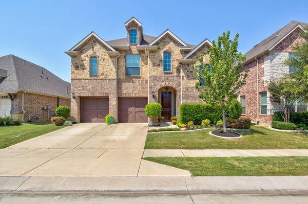 6805 Swallow Lane, North Richland Hills, TX 76182