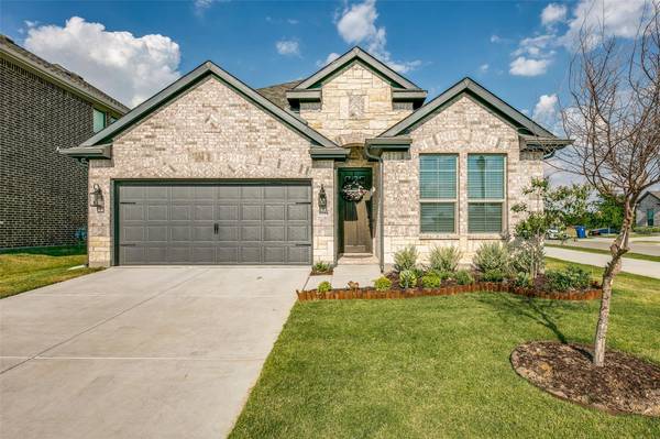 5534 Blue Point Lane, Garland, TX 75043