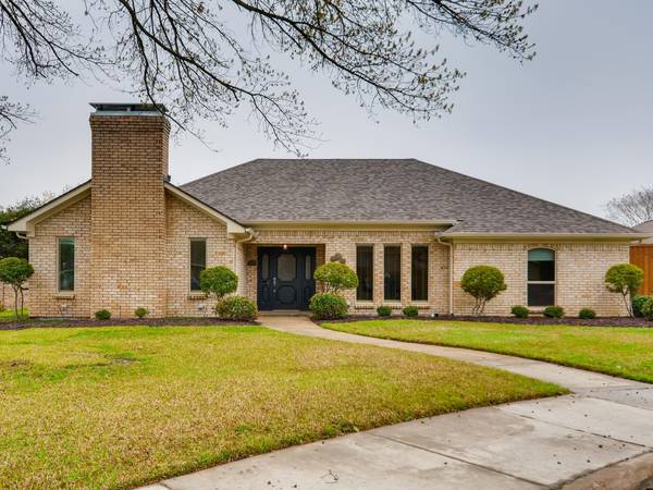 2318 Bush Circle, Carrollton, TX 75007