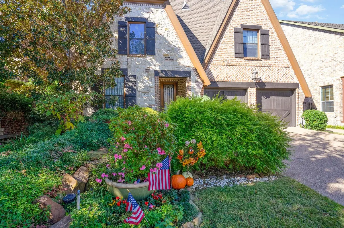 Mckinney, TX 75069,824 Chapel Hill Lane