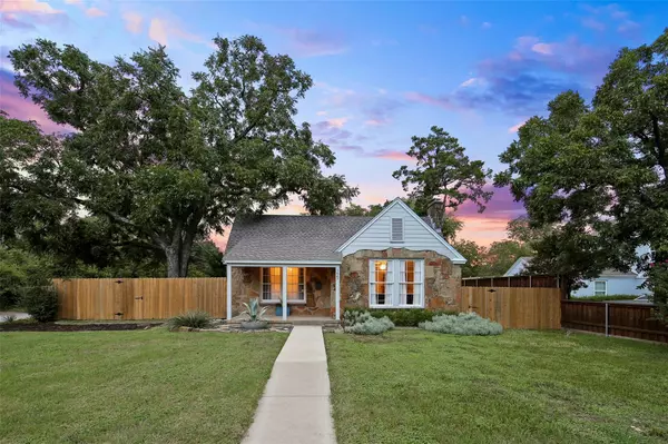 1447 Alaska Avenue, Dallas, TX 75216