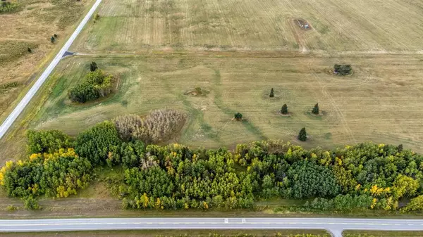 Rural Rocky View County, AB T4C 2Z9,275221 Horse Creek RD