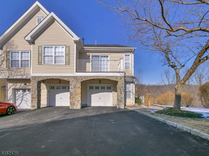 68 Mountainside Dr #68, Pompton Lakes Boro, NJ 07442